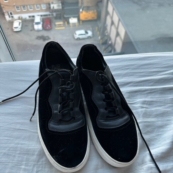Salvatore Ferragamo Sneakers - Picture 1 of 5